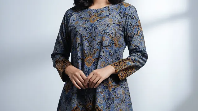 15 Model Dress Batik untuk Anak Muda: Modern, Stylish, dan Nyaman untuk Aktivitas Sehari-Hari