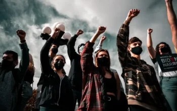 16 Juni 1976: Demonstrasi Pelajar di Soweto Berujung Tragedi, 12 Tewas dalam Aksi Protes Kebijakan Bahasa