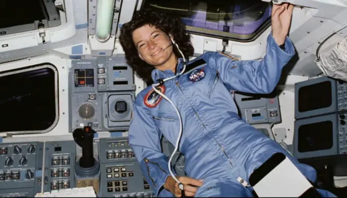 24 Juni 1983: Sally Ride, Astronot Wanita Pertama AS Sukses Kembali ke Bumi Usai Misi Luar Angkasa