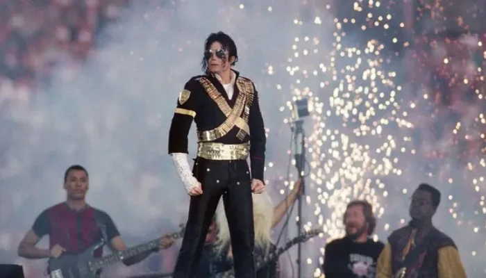 25 Juni 2009: Michael Jackson Meninggal di Usia 50 Tahun karena Overdosis