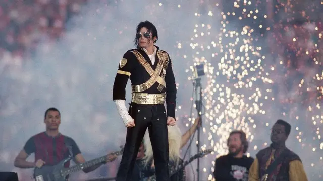 25 Juni 2009: Michael Jackson Meninggal di Usia 50 Tahun karena Overdosis