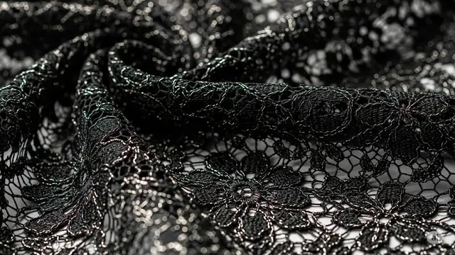 7 Rekomendasi Model Gamis Brokat Hitam Elegan, Tampil Mewah di Setiap Kesempatan