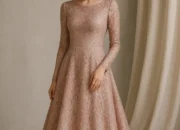 8 Referensi Dress Brokat Modern 2025 yang Anggun untuk Pesta, Tampil Menawan dan Elegan