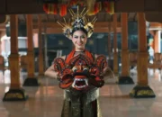 Firsta Yufi Amarta Putri Tampilkan Tari dan Lagu “Rek Ayo Rek” di Ajang Miss Supranational 2025