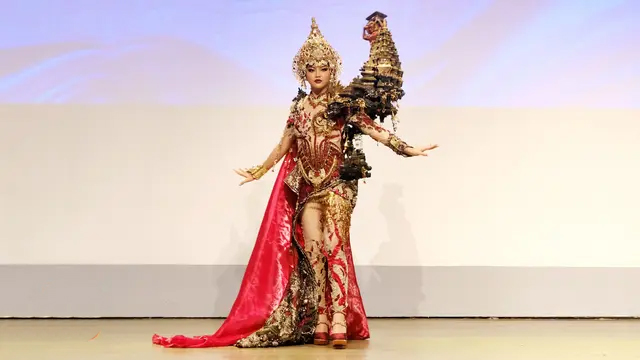 kostum nasional "Roro Jonggrang - Seribu Candi, Keteguhan Seorang Perempuan" Puteri Indonesia 2025