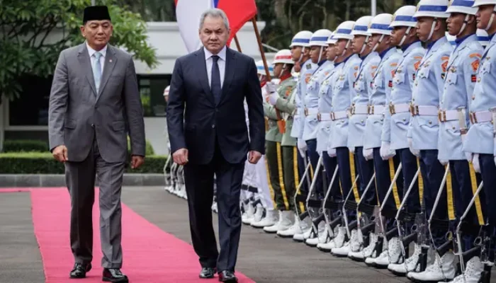 Menhan Sjafrie Tinjau Langsung Persiapan Indo Defence 2025 di JIExpo