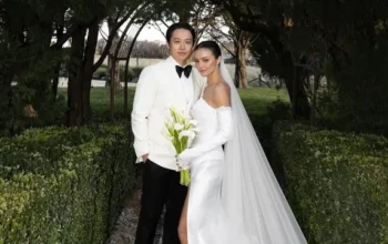 Momen Pernikahan Amanda Rawles dan Adriel Susanteo Mejeng di Vogue Australia