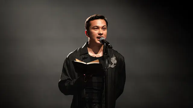 Nicholas Saputra Bongkar Strategi Keuangan Ala Freelance: "Gaji Diri Sendiri Tiap Bulan"