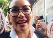 Nikita Mirzani Siap Hadapi Sidang Perdana, Titip Sindiran Tajam untuk Reza Gladys