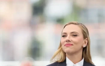 Rahasia Awet Muda Scarlett Johansson di Usia 41 Tahun: Mulai dari Micellar Water hingga Moisturizer