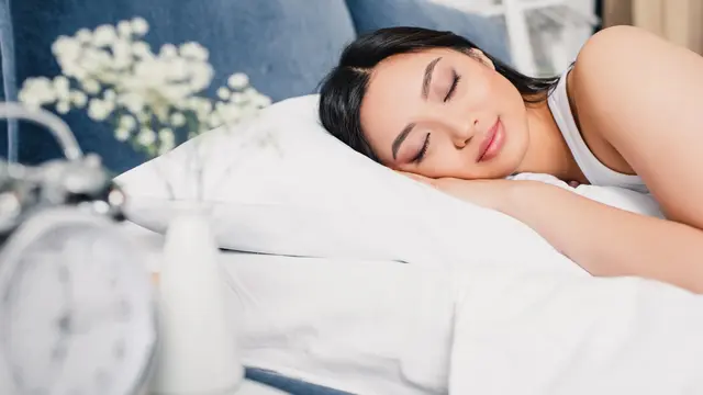 Tidur Nyenyak Dimulai dari Bantal yang Tepat: 5 Tips Memilih Bantal untuk Kualitas Istirahat Optimal