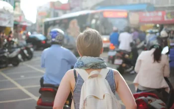 Wajib Tahu! Ini 5 Fitur Unggulan iPhone 16 Untuk Traveler yang Bikin Libur Panjang Makin Nyaman