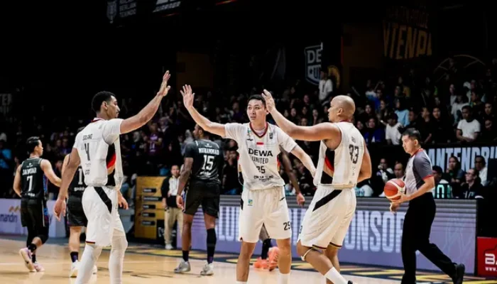 Dewa United Pastikan Tiket Semifinal IBL 2025 Usai Singkirkan Hangtuah