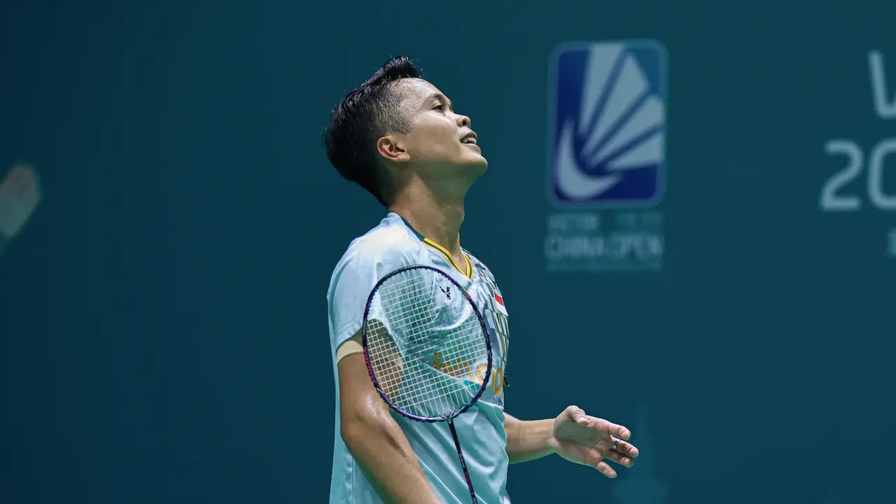 Hasil China Open 2025: Menang di Set Pertama, Anthony Sinisuka Ginting Tersingkir di Babak Awal