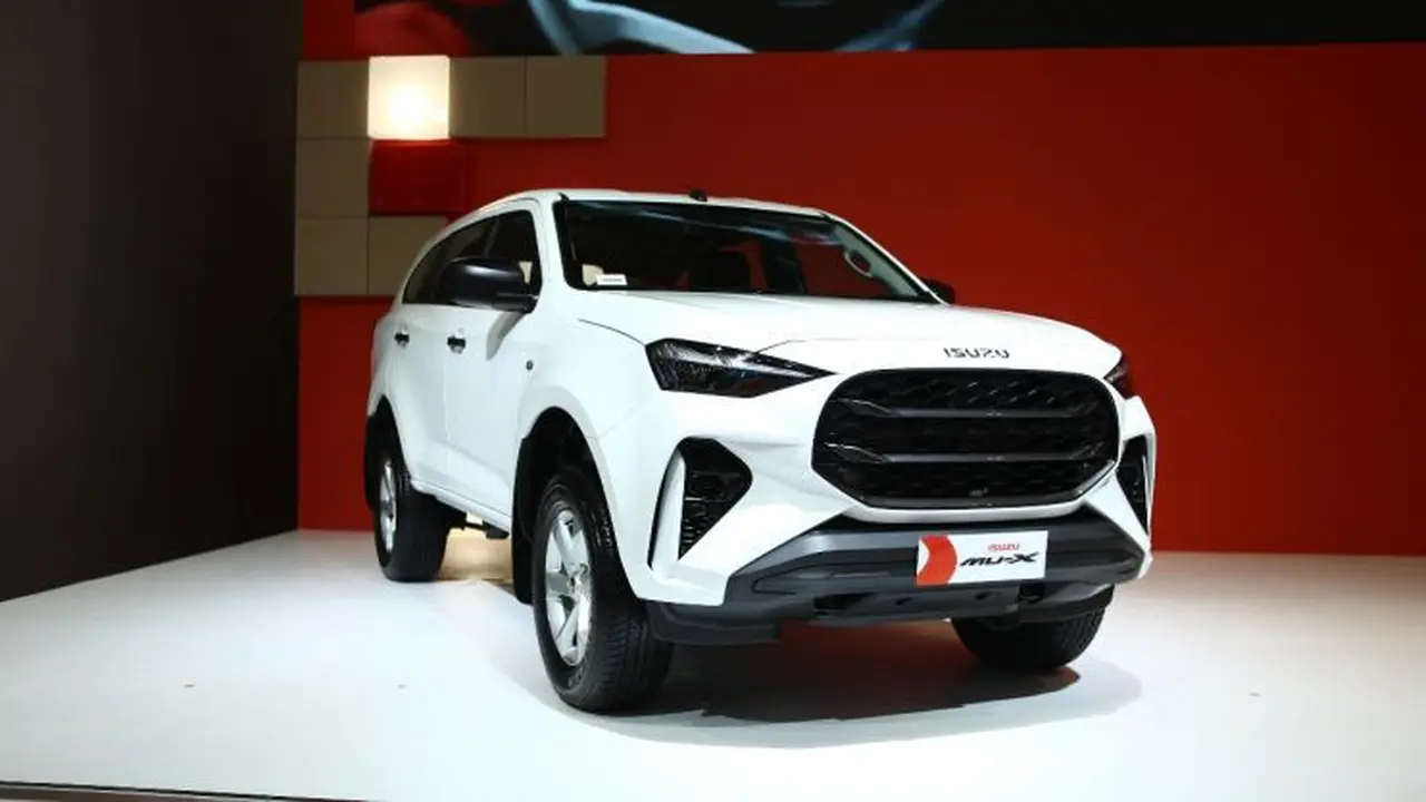 Isuzu Fokus di Segmen Komersial, MU-X Terbaru Jadi Andalan Strategis