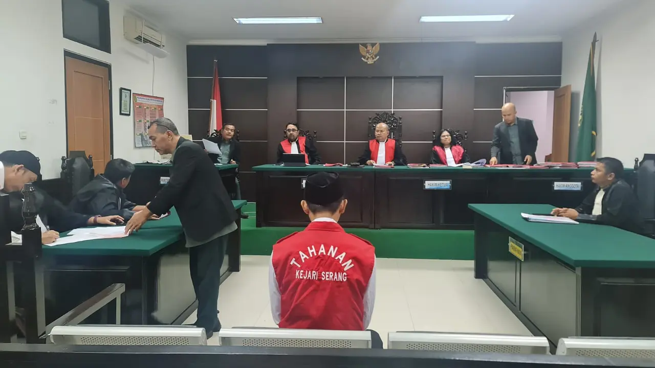 Pemilik Situs 'Raja Film' Divonis 3,5 Tahun Penjara, Rugikan Platform Vidio