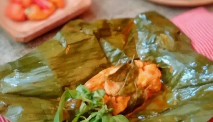 Resep Praktis Pepes Dada Ayam Rendah Kalori, Pilihan Sehat untuk Menu Diet