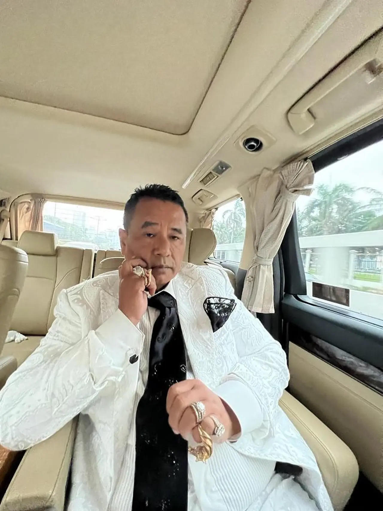 Sidang Razman Nasution Ditunda, Hotman Paris: Makin Lama Jadi Terdakwa, Saya Justru Senang