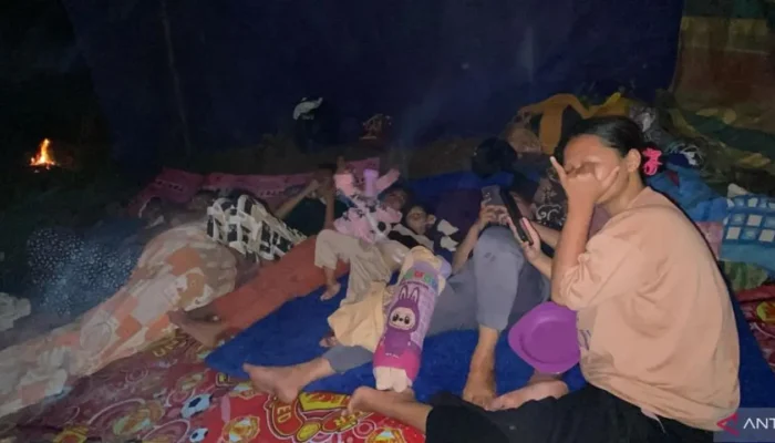 Warga Gorontalo Mengungsi ke Perbukitan, Antisipasi Tsunami Akibat Gempa Rusia