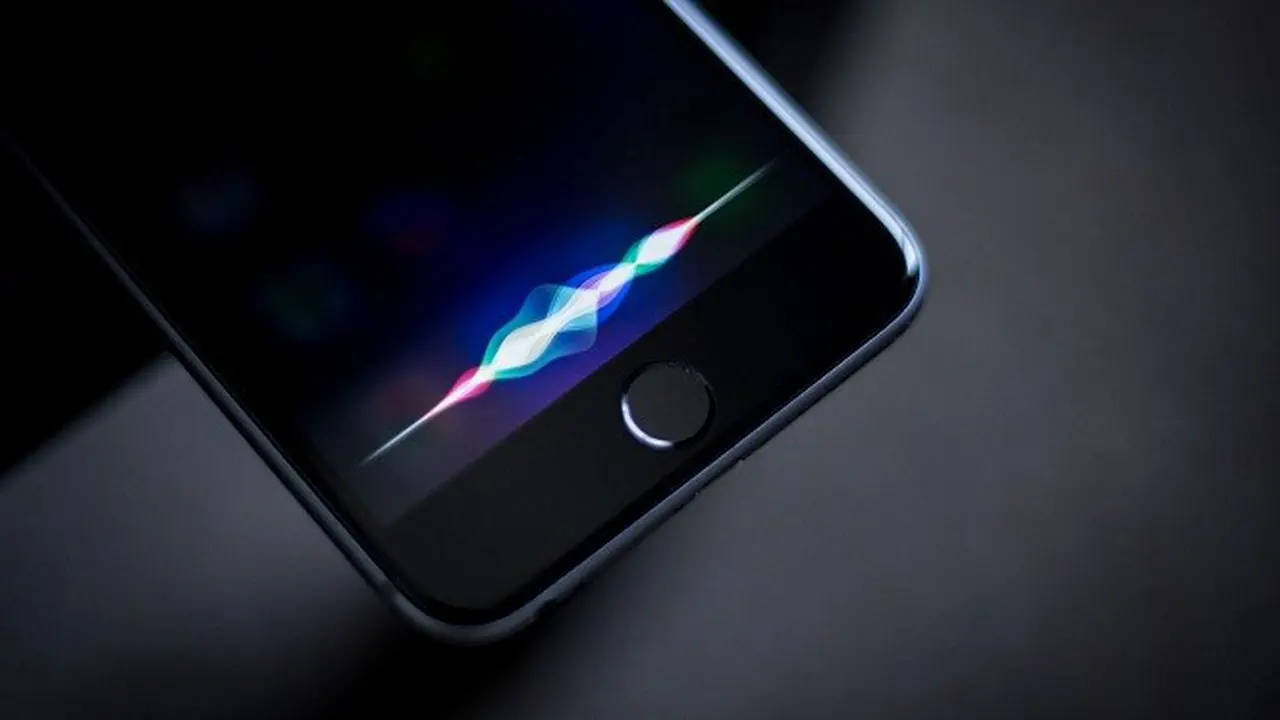 Siri di iPhone 6 (Sumber: CNET)
