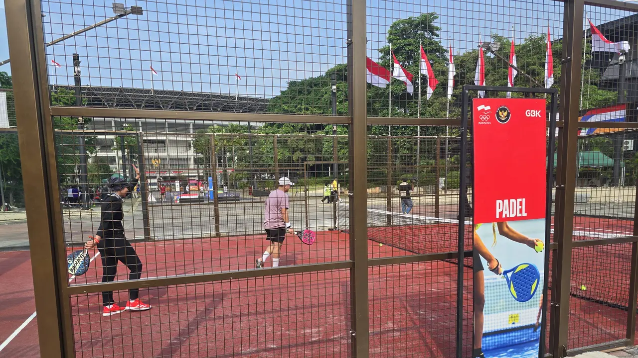 Keseruan padel di OMIA 2025.