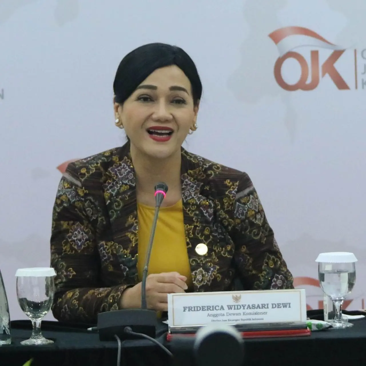Anggota Dewan Komisioner OJK Bidang Edukasi dan Perlindungan Konsumen, Friderica Widyasari Dewi.