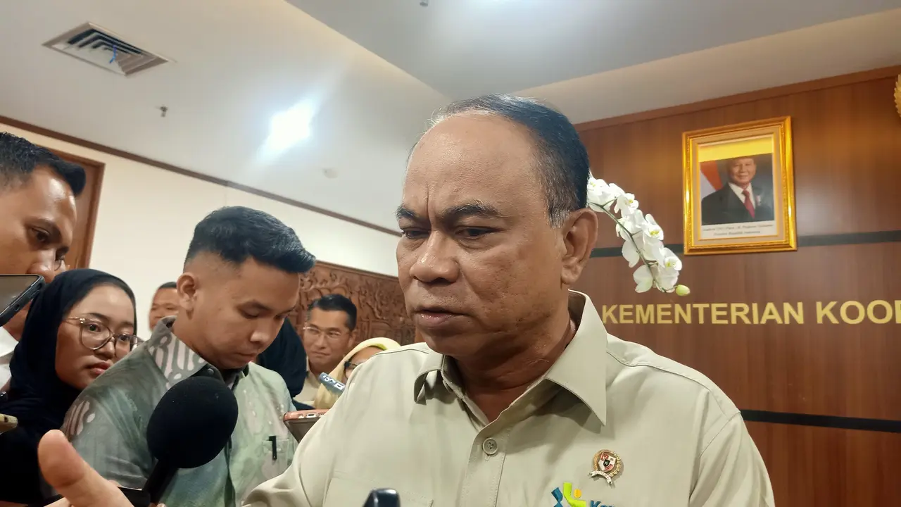 Menteri Koperasi, Budi Arie Setiadi saat ditemui di Kantor Kementerian Koordinator Bidang Pangan.
