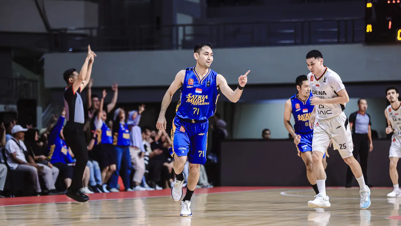 Selebrasi pemain Satria Muda di final IBL All Indonesian 2025