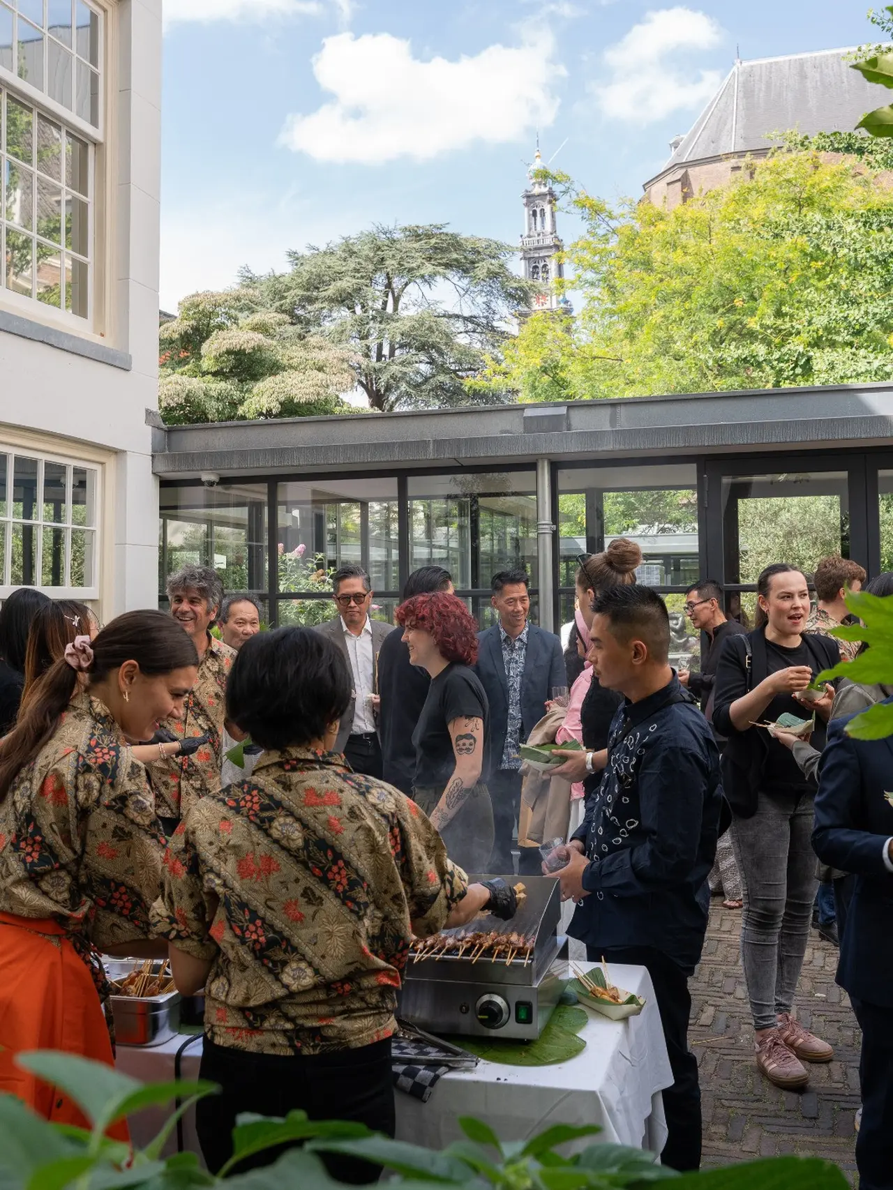 Suasana pembukaan restoran Sate House Senayan di Amsterdam, Belanda.