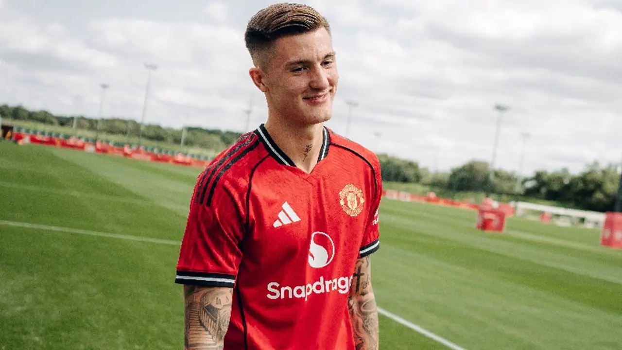 Penyerang anyar Manchester United, Benjamin Sesko