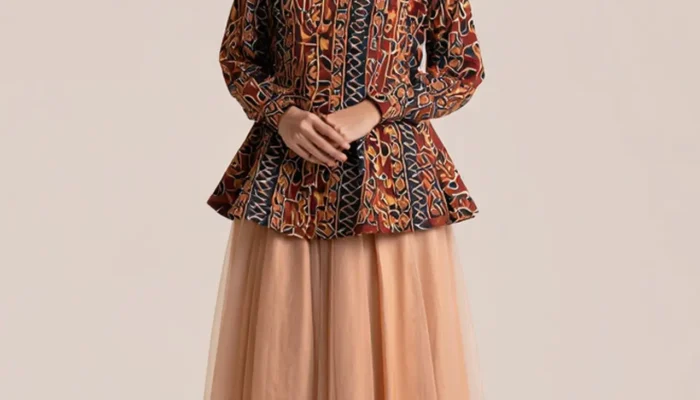 7 Inspirasi Padu Padan Batik dan Rok untuk Upacara HUT RI ke-80
