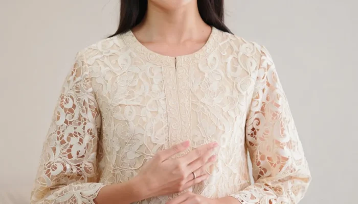 8 Inspirasi Dress Brokat Full Embroidery Cutting Minimalis, Tren Anggun 2025 untuk Beragam Acara
