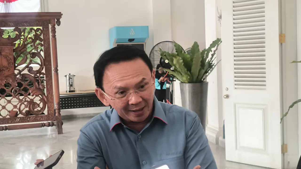 Ahok Sindir Legislator PDIP Soal Isu Kenaikan Gaji: “Kenapa Hanya Diam?”