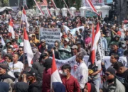 Demo Ribuan Warga dan Ancaman Pemakzulan Bupati Pati Sudewo, Mendagri: Tolong Jangan Diseret ke Kepentingan Politik