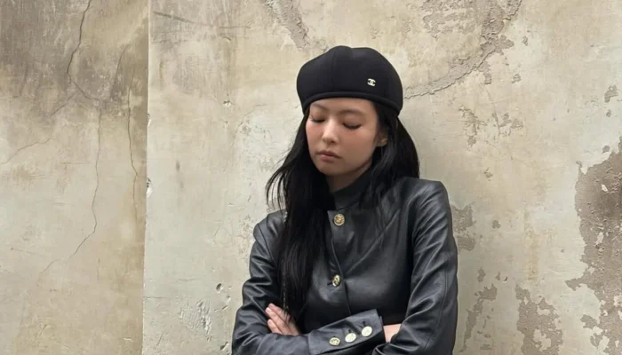 Deretan Gaya Serba Hitam Jennie BLACKPINK, Tampil Ikonis sebagai Human Chanel