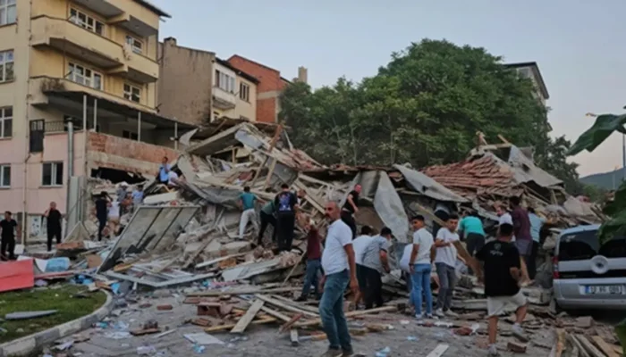 Gempa Magnitudo 6,1 Guncang Turki Barat, Satu Korban Jiwa dan 29 Luka-Luka