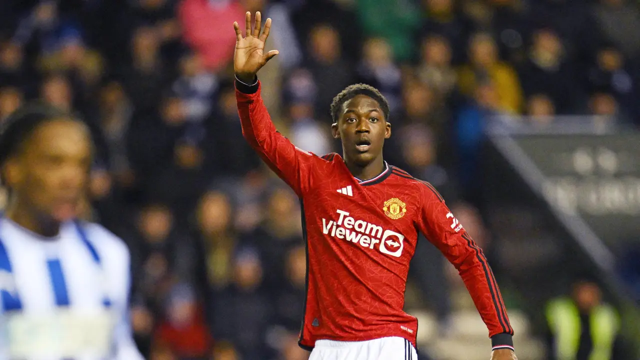Manchester United Dikabarkan Siap Lepas Kobbie Mainoo demi Penuhi Target Ruben Amorim