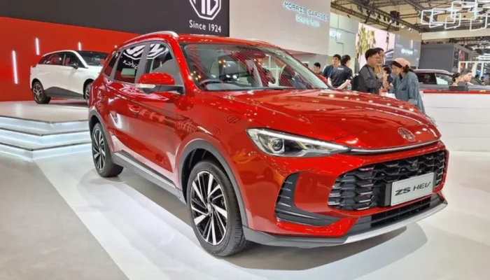 Mengenal Lebih Dekat MG S5 EV dan New MG ZS di GIIAS 2025