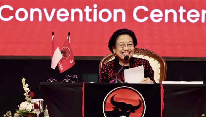 Mensesneg Prasetyo Hadi Tegaskan Belum Ada Pembicaraan Soal Kursi Menteri untuk PDIP