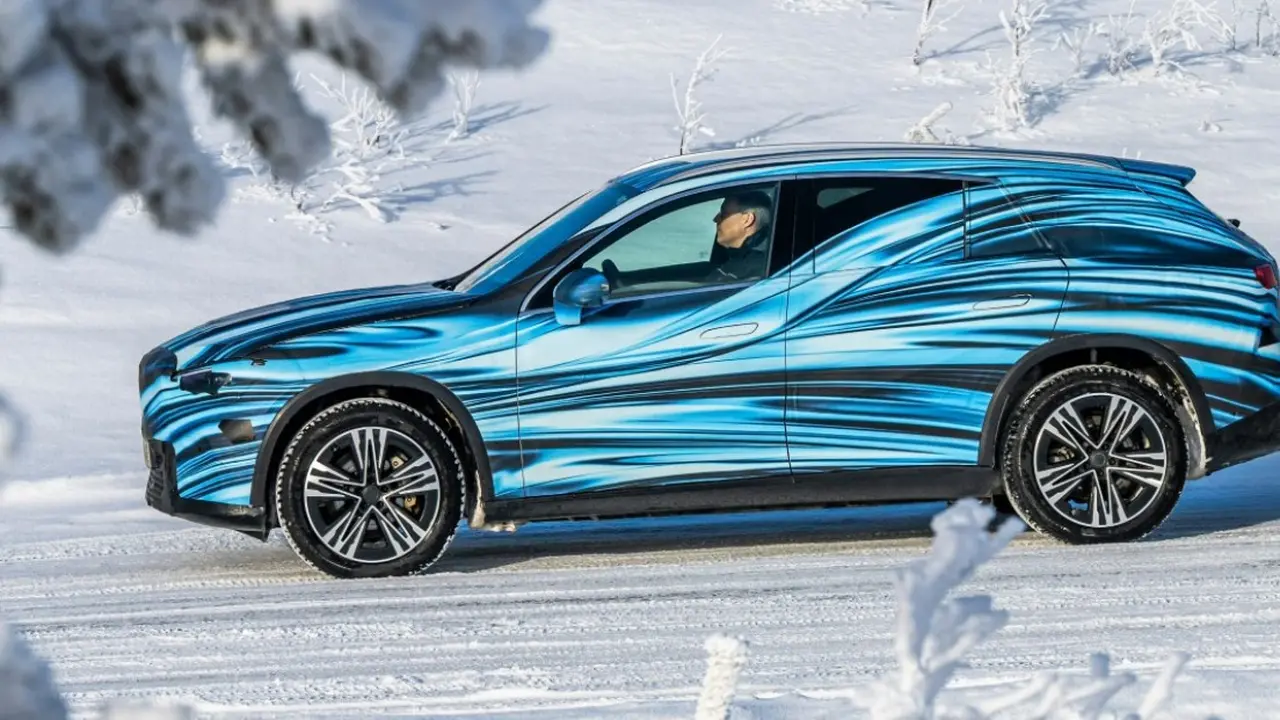 Mercedes-Benz Siapkan GLC Listrik untuk IAA Mobility 2025, Jadi Andalan Baru Era Elektrifikasi
