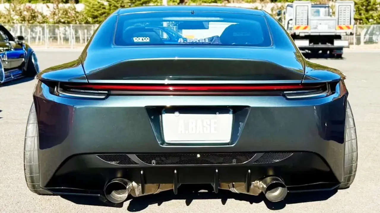 Nissan 350Z Disulap Bergaya Porsche Slantnose, Bikin Sulit Dikenali