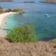 Pink Beach di Taman Nasional Komodo Terpilih sebagai Pantai Terindah Dunia 2025