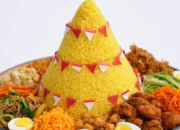 Resep Membuat Tumpeng dan Daftar Toping Pelengkapnya