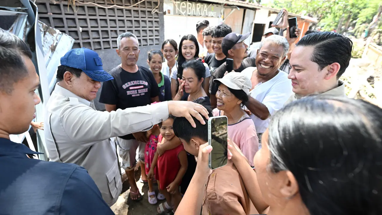 Presiden Prabowo Subianto meninjau wilayah terdampak banjir di Kabupaten Badung, Provinsi Bali, Sabtu (13/9/2025). (Foto: Biro Pers Sekretariat Presiden)