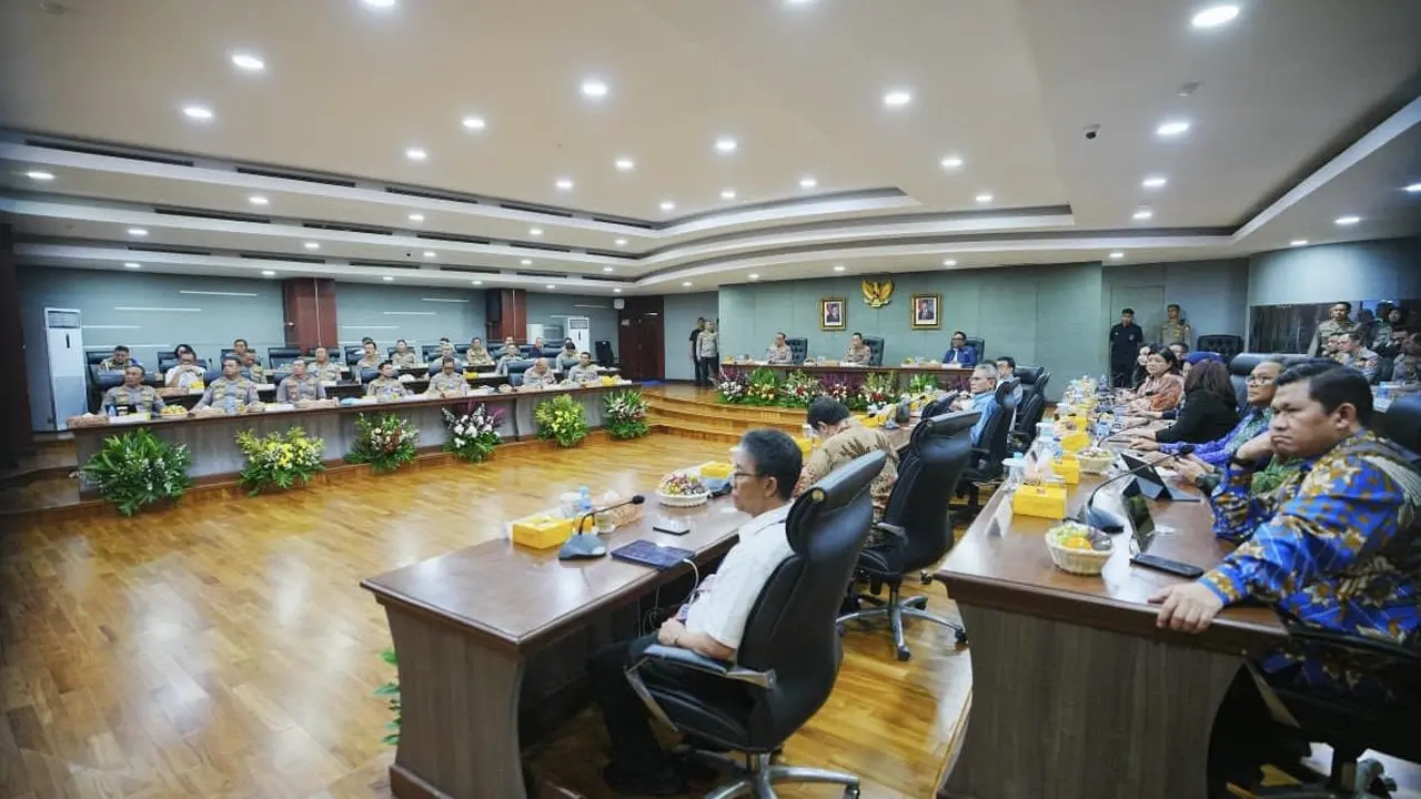 Kapolri Pimpin Rapat Akselerasi Transformasi Polri