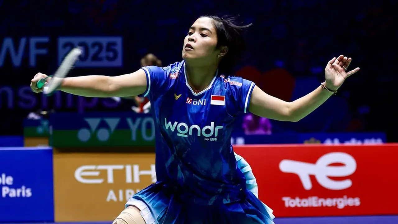 Pebulu tangkis tunggal putri Indonesia Gregoria Mariska Tunjung lolos ke babak 32 besar Kejuaraan Dunia Bulu Tangkis 2025. Gregoria menyingkirkan Perta Maixnerova dari Republik Ceko dua game langsung 21-10 dan 21-9 di Adidas Arena, Paris, Prancis, Senin (25/8).