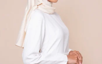 9 Inspirasi Gamis Satin Polos A-line, Pilihan Tepat untuk Tampil Anggun dan Modern
