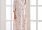 8 Inspirasi Midi Dress Muslim Linen, Nyaman Dipakai Sehari-hari