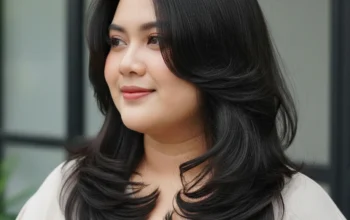 9 Inspirasi Model Rambut untuk Wanita Usia 30 Tahun dengan Wajah Berisi agar Terlihat Lebih Tirus