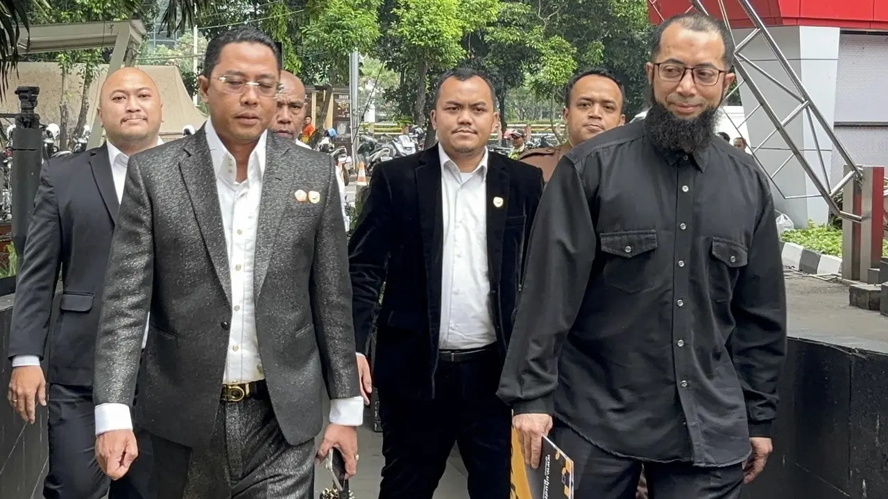 KPK Telusuri Alasan Khalid Basalamah Gunakan Kuota Haji Khusus Meski Sudah Bayar Jalur Furoda